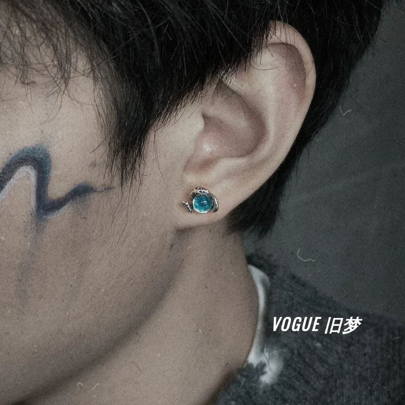 合金耳饰 美杜莎耳钉男冷淡风蛇年耳环女复古ins小众设计蛇瞳耳饰