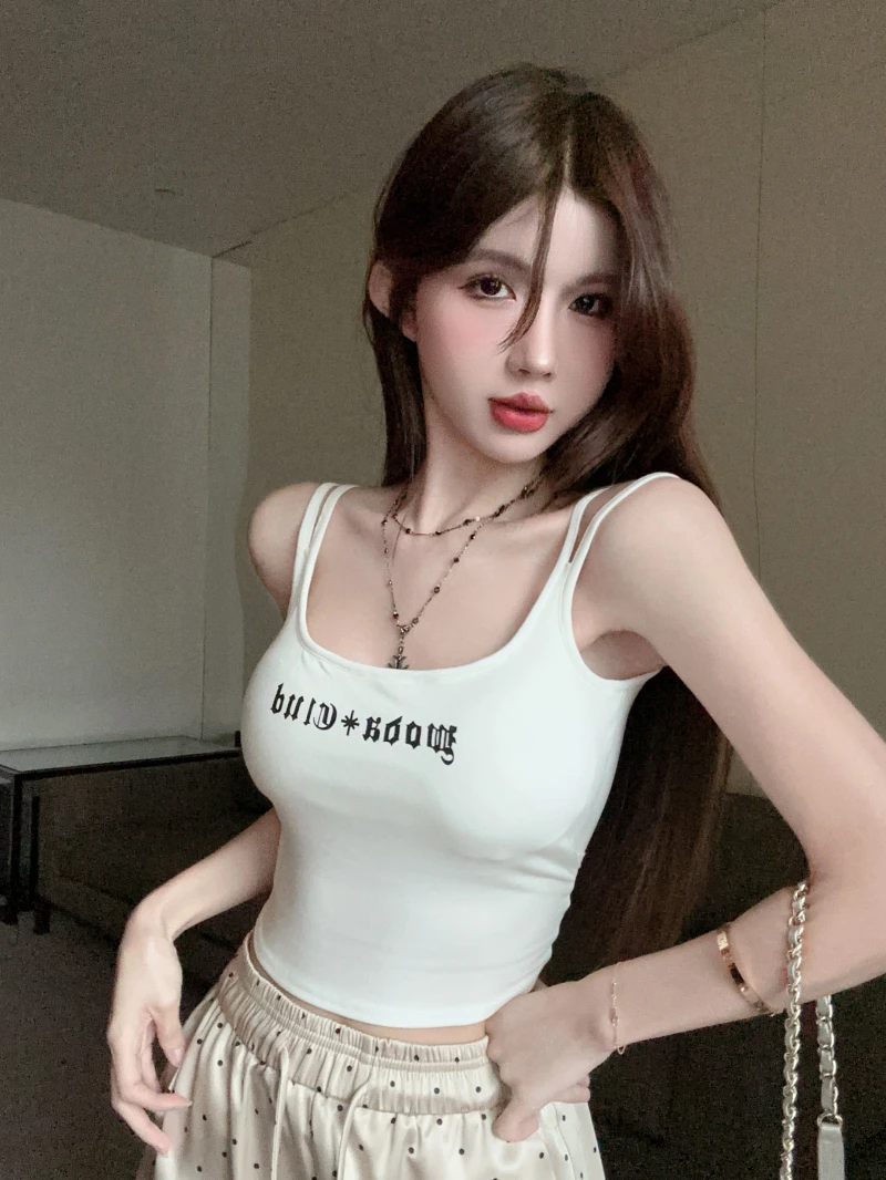 字母印花带胸垫吊带背心女2024新款外穿辣妹美背内搭打底短款上衣