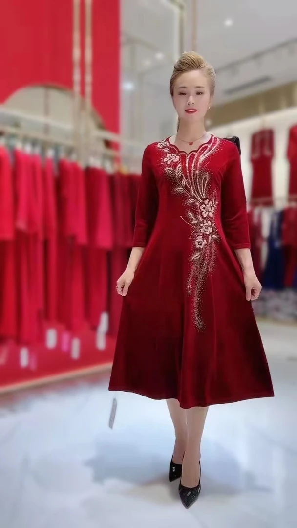 婚宴礼服高端大气上档次