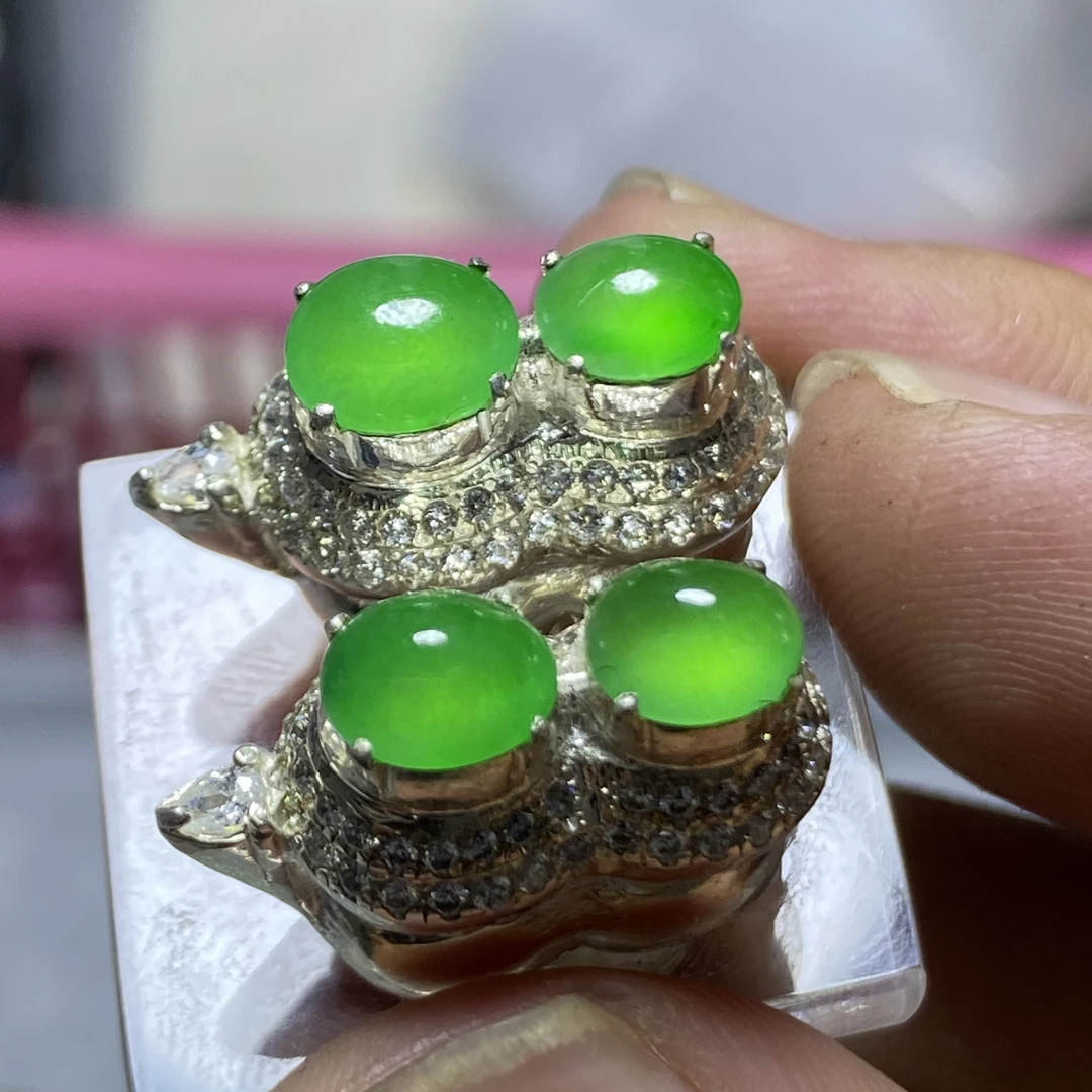 缅甸天然翡翠蛋面D1