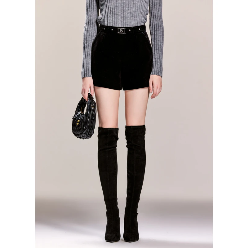 可可尼cocoon黑色短裤女2024春季新款丝绒休闲裤宽松裤子慵懒女裤