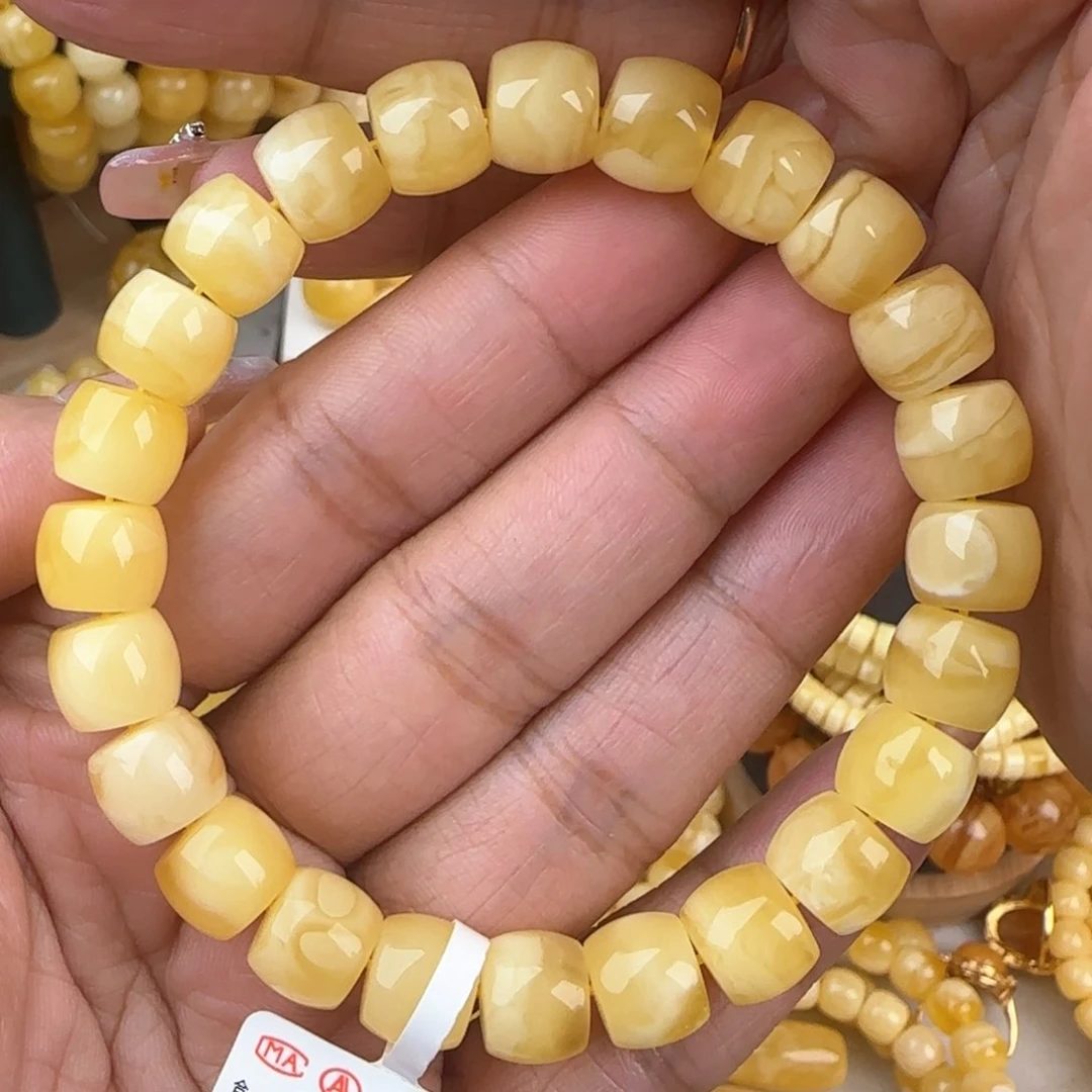 蜜蜡手链未镶嵌金白直切手串