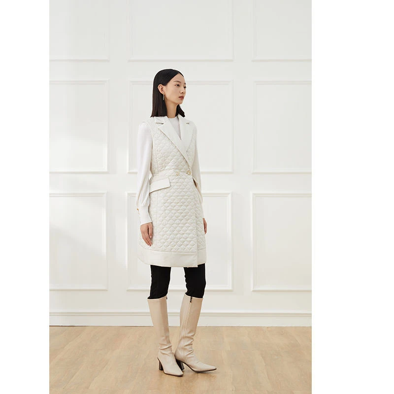 白色logo花A摆长款马甲专属的logo刺绣马甲ZQ00047