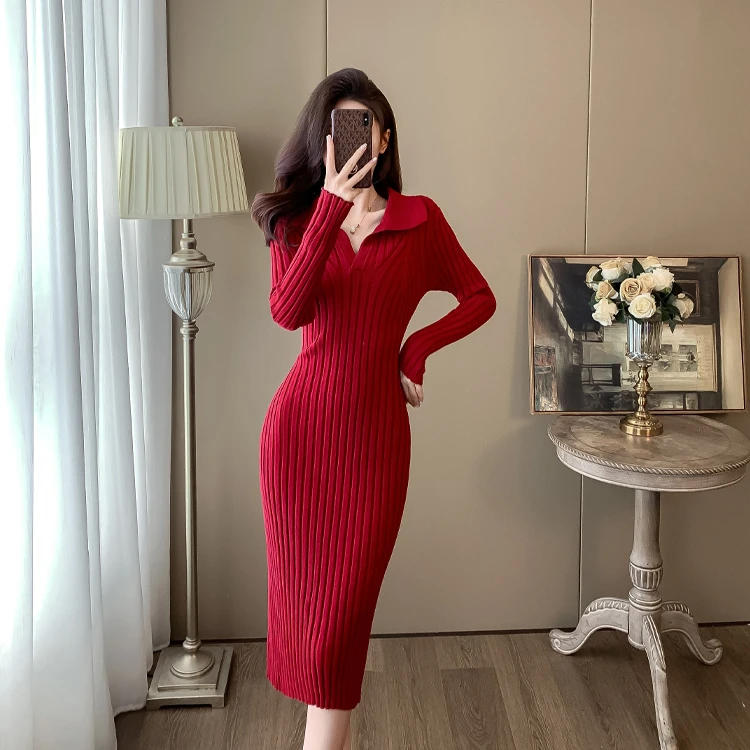 名媛风秋冬季女装polo领长袖针织连衣裙修身包臀中长款毛衣打底裙