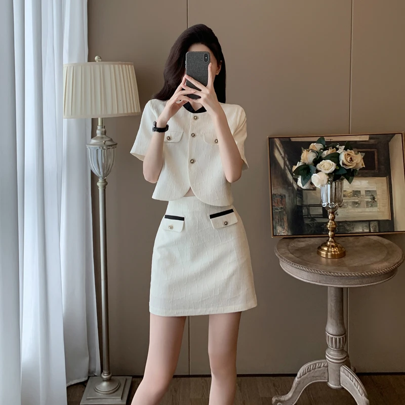 杏色小香风套装女夏季时尚减龄显瘦气质高端精致短袖短裙两件套