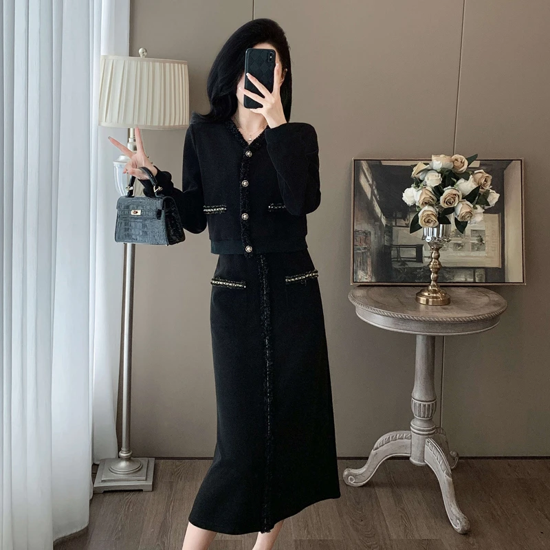 入秋高级感搭配一整套时尚休闲洋气小香风V领开衫半身裙两件套女