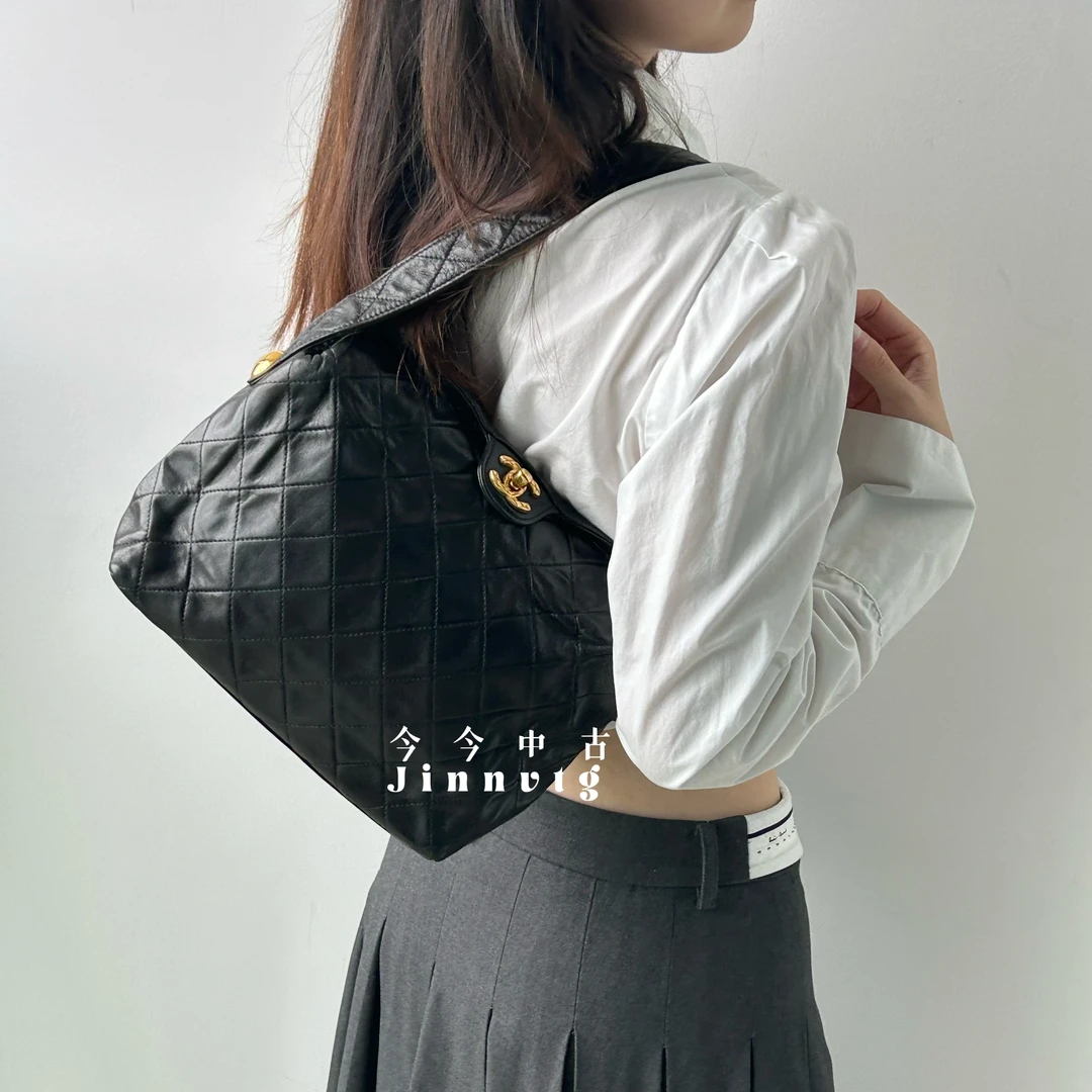 95新 Chanel/香奈儿 黑金菱格菠萝扣单肩包8