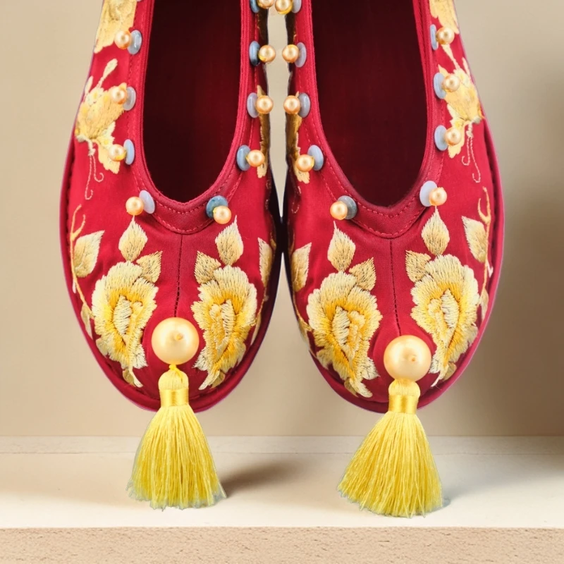 重工刺绣秀禾珍珠婚鞋纯手工千层底正宗老北京布鞋女孕妇可穿鞋