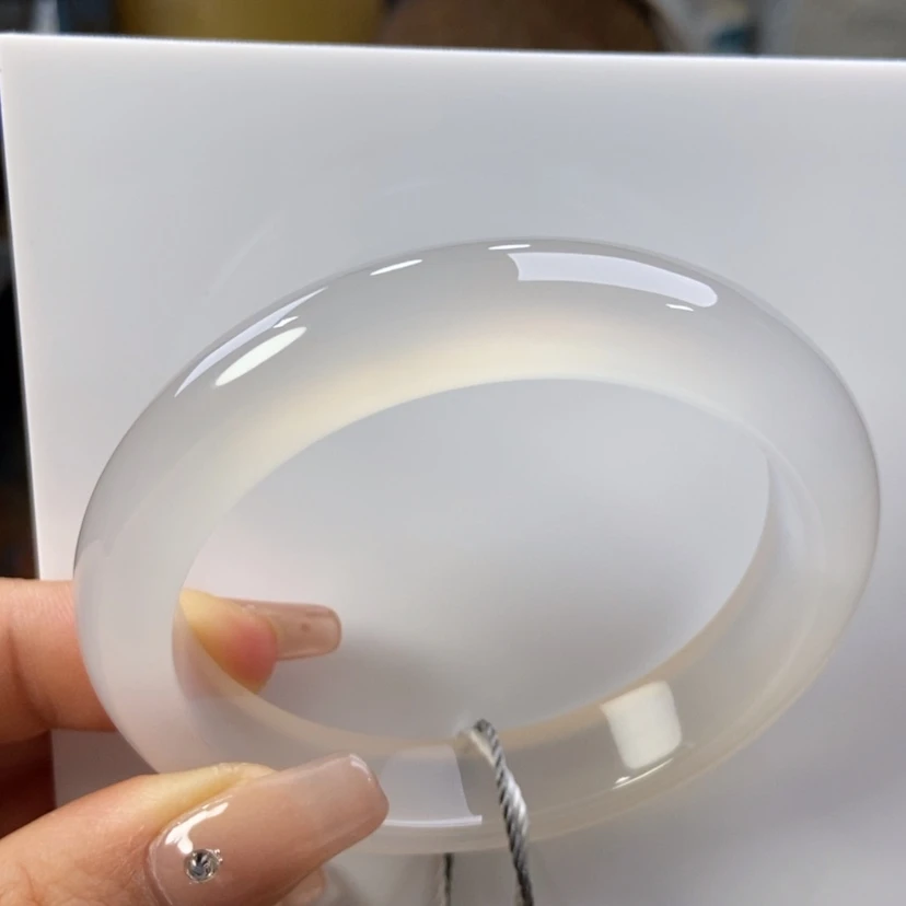 【闪购商品】玛瑙/玉髓手镯未镶嵌小*八