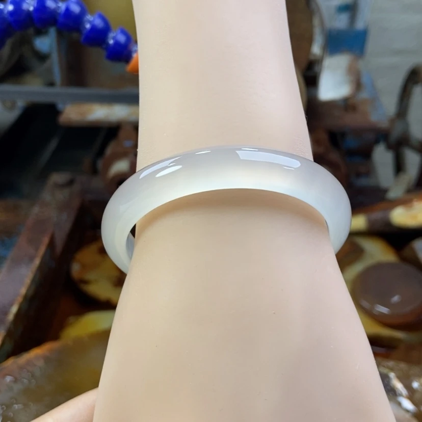【闪购商品】玛瑙/玉髓手镯未镶嵌?