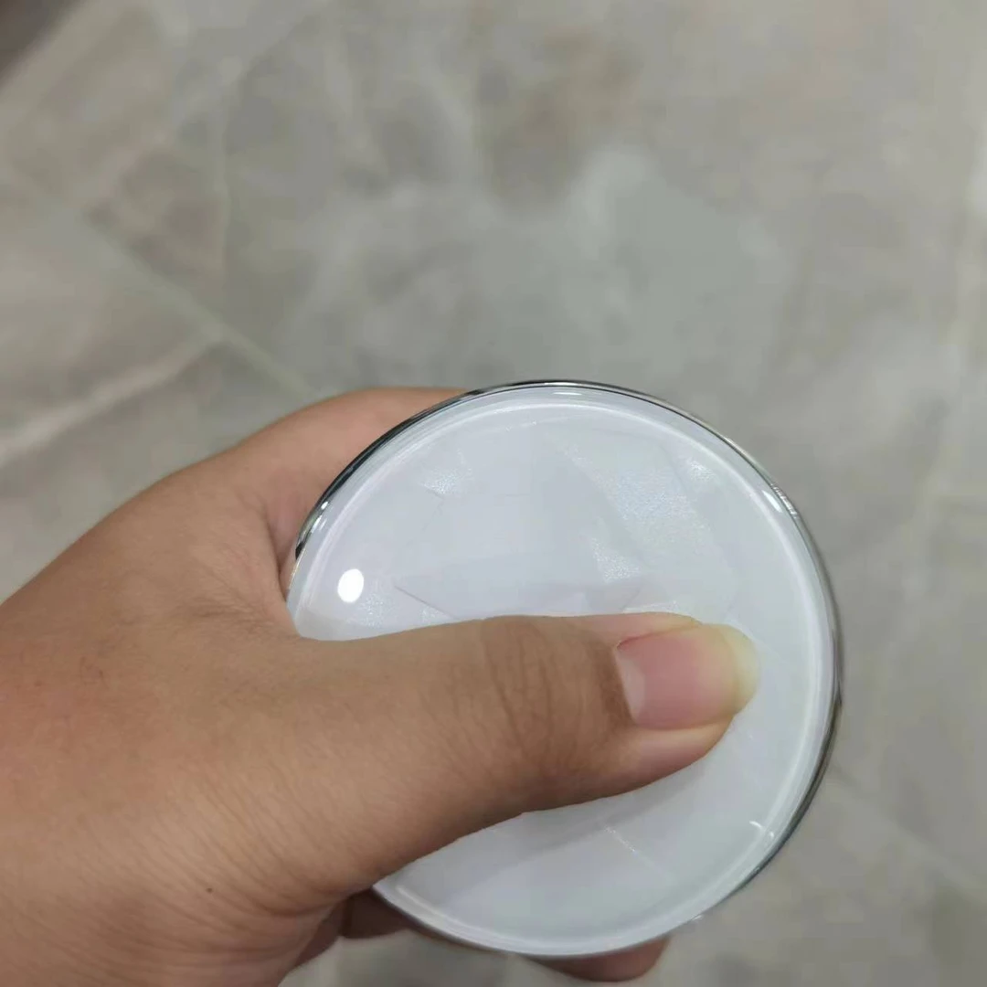 雪水光柔光持妆气垫霜净透经典