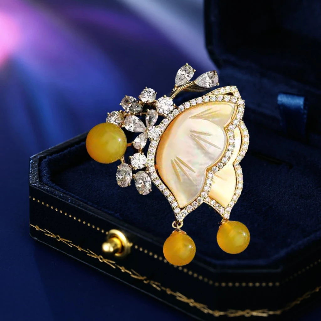 铜贝壳胸针 高档天然金贝蝴蝶胸针女百搭轻奢气质别针高级配饰