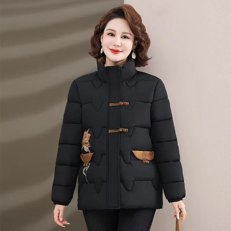 冬季中老年口袋绣花加棉短款外套喜妈喜婆洋气时尚气质妈妈装2810