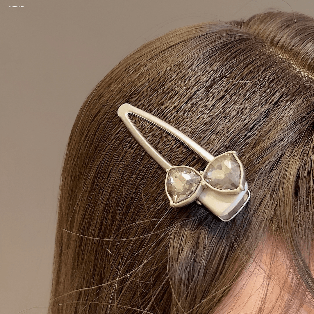 字母爱心发夹质感少女发饰小众设计气质显白精致侧边头饰发卡碎发