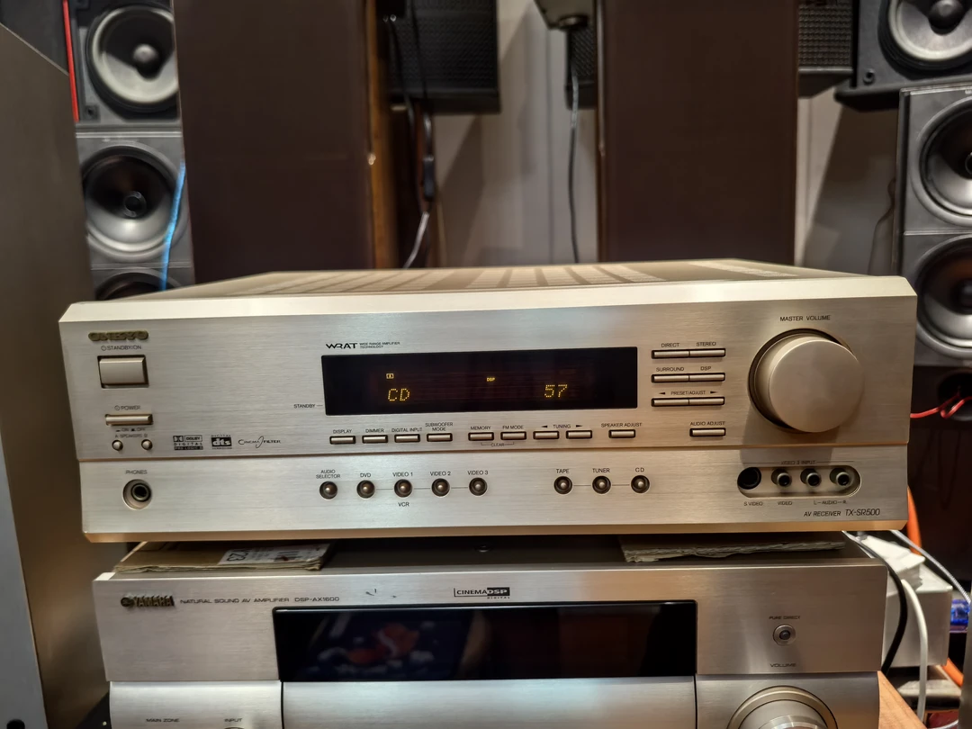 9新  安桥功放  运费自理不支持7天无理由。