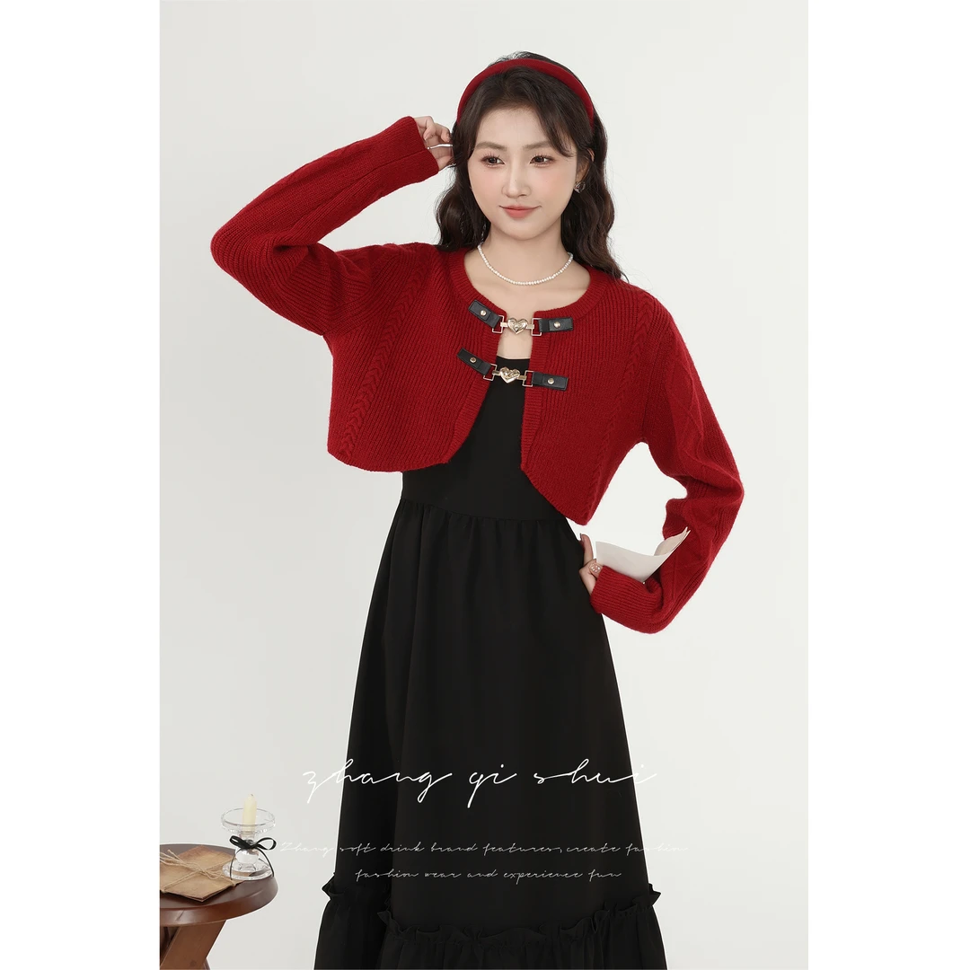 【ZBT直播间】《草莓可颂》红色针织上衣黑色吊带裙两件套06224+14327