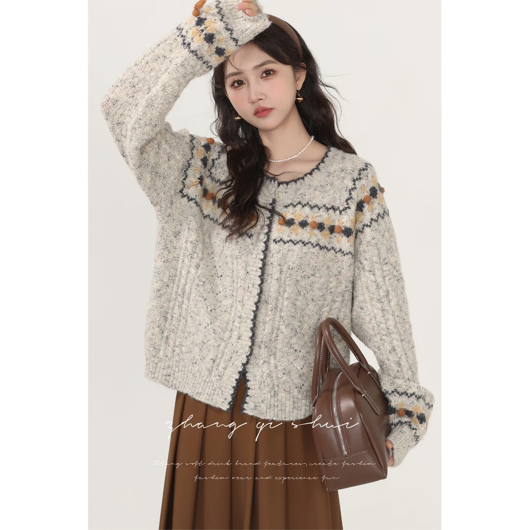 张小小秋冬季刺绣外穿上衣灰色宽松软糯毛衣女ZQS05948