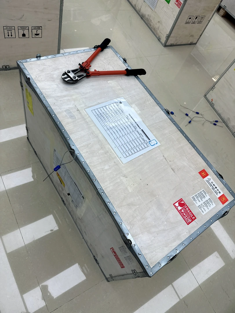 CHD全新未使用恭喜开业大吉线上男表9