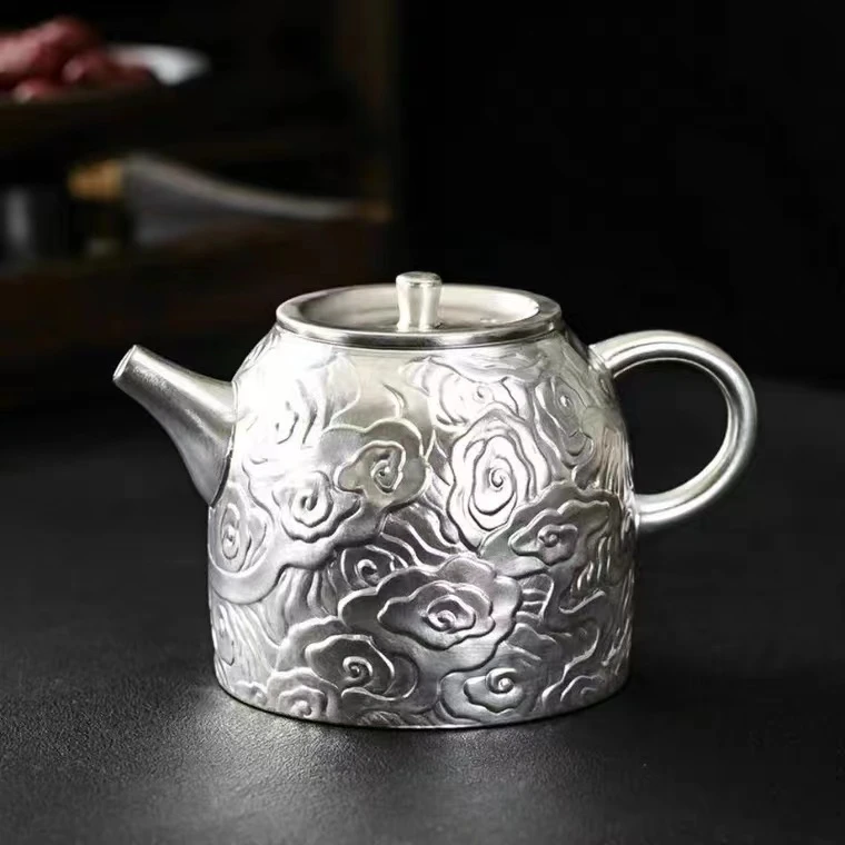 【闪购链接】手工锤纹祥云银壶B040