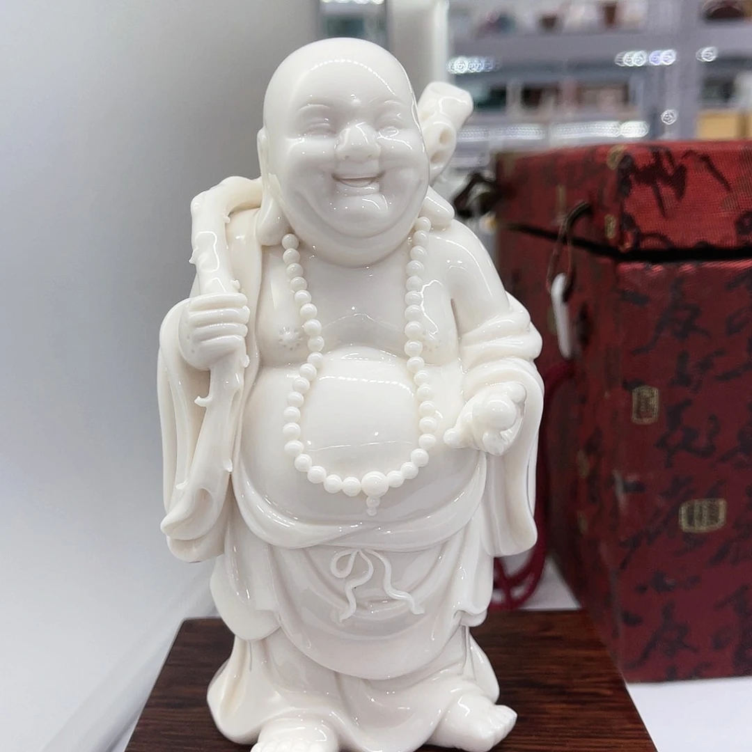 福利待遇多多哦哦哦