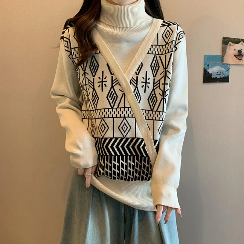 大码假两件高领加厚毛衣女秋冬胖MM宽松显瘦百搭洋气长袖针织上衣