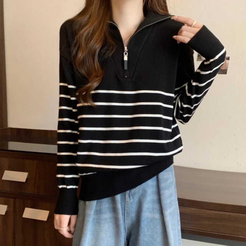 大码遮肚子拉链条纹长袖针织衫女春秋胖MM宽松显瘦百搭打底毛上衣