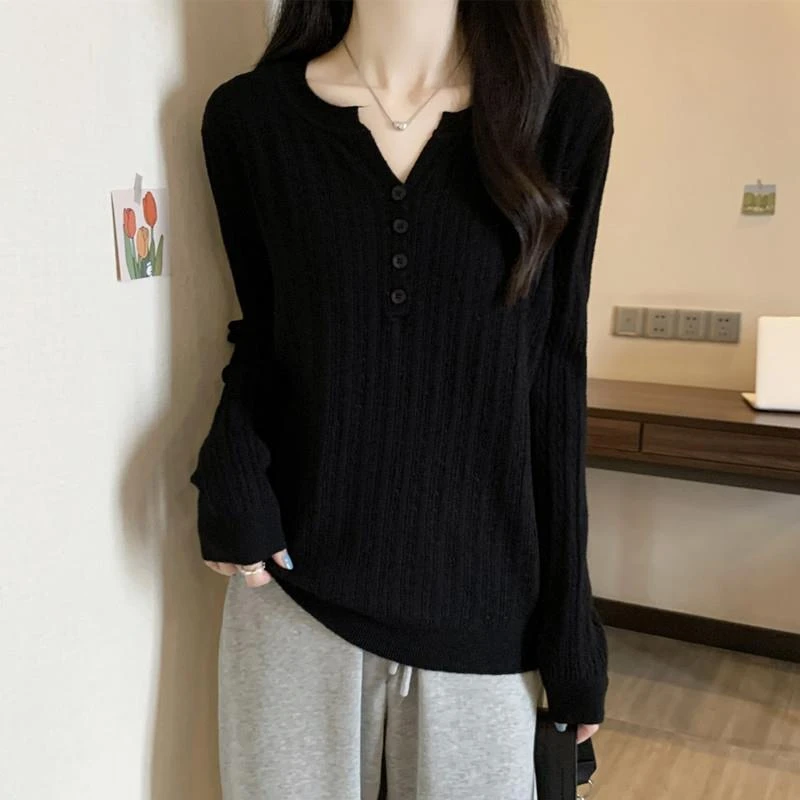大码遮肚子V领长袖针织打底衫女春秋新款胖妹妹宽松显瘦百搭上衣