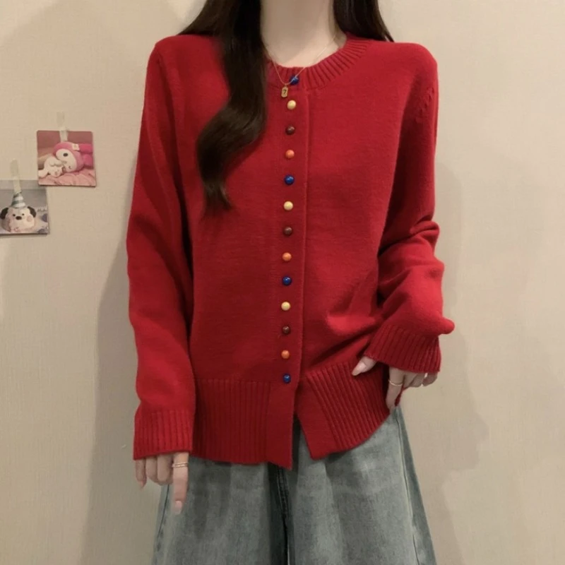 大码彩色扣子红色开衫毛衣女秋冬微胖MM宽松显瘦百搭洋气针织上衣