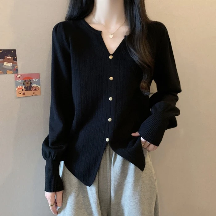 大码遮肚子不规则V领打底毛衣女春秋胖MM显瘦百搭长袖针织衫上衣