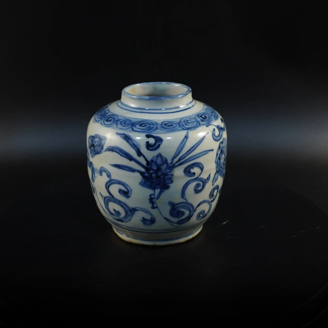 （A6)Q0219310明晚期青花瑞兽纹罐