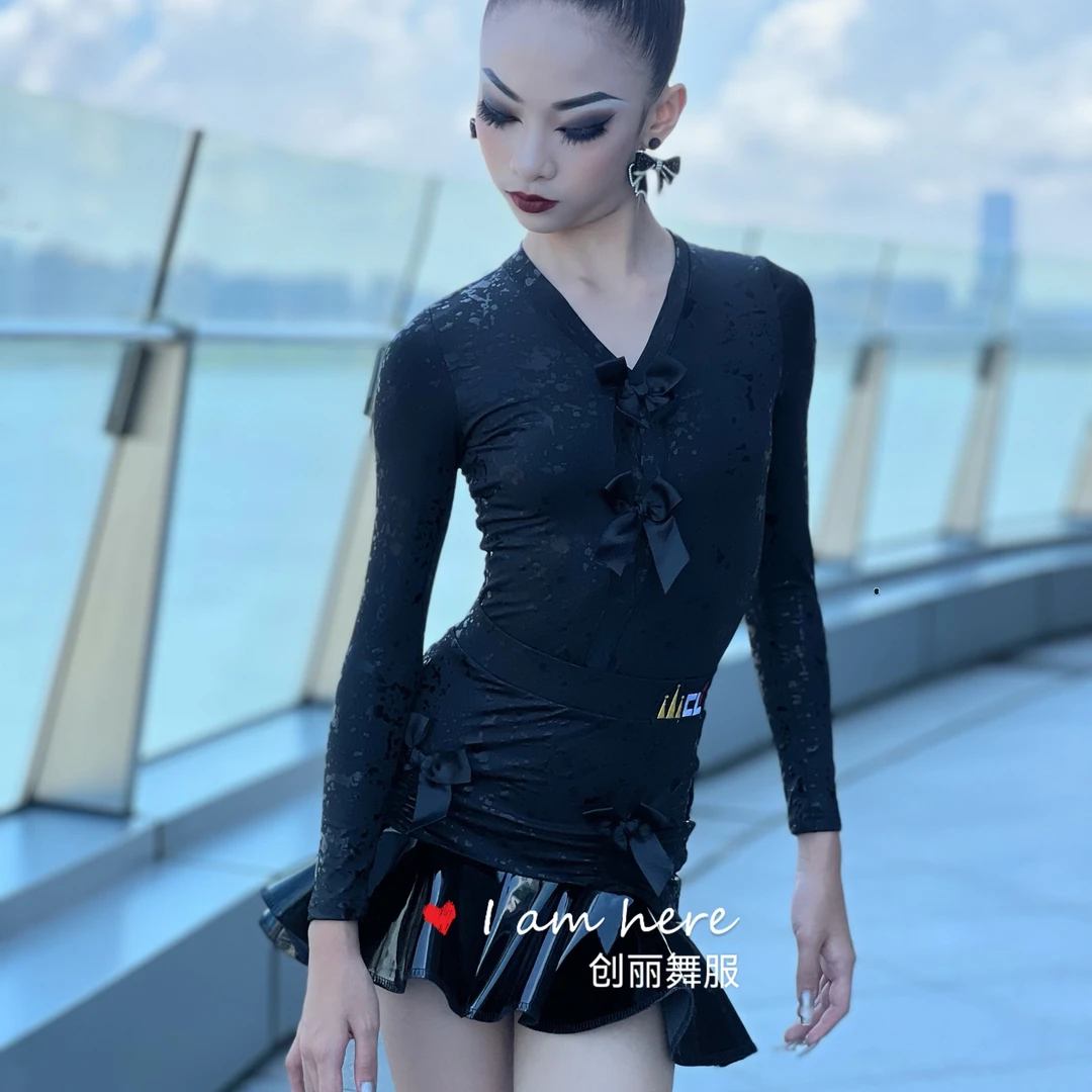 创丽舞服2024雅馨小凯同款拉丁舞服练习服分体套装