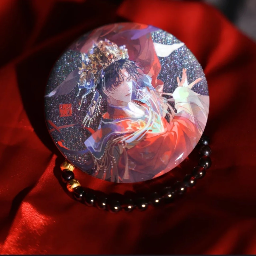 盗墓笔记与漫库联名解雨臣生日小花爷自制魑魅宴徽章吧唧