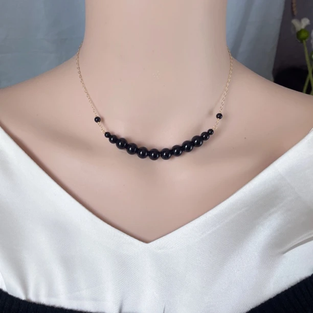 铜合金琉璃项链 简约微笑可调节弧度遮疤项链