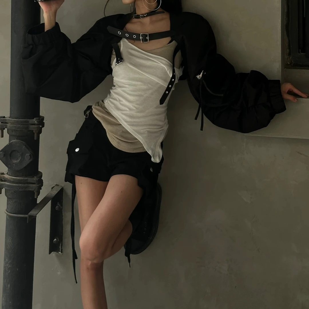 【拽酷辣妹】高品质嬉皮朋克黑色坎肩女皮带飞行机车风小众短款外套