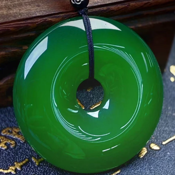 274972/天然玛瑙冰种翠绿色高货平安扣平平安安吊坠 一件发