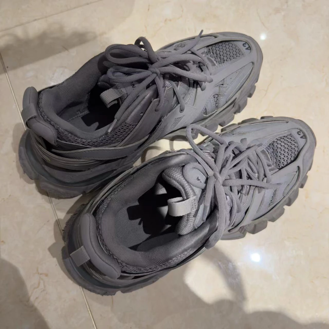 巴黎世家 balenciaga track 灰色 老爹鞋 / 43码 / 9新 /