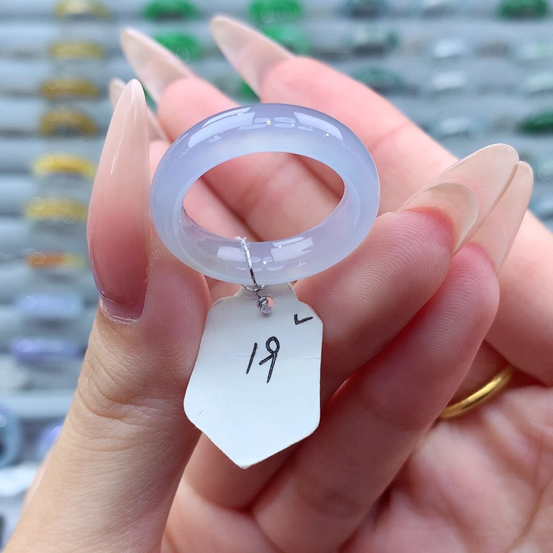 翡翠戒指未镶嵌天然