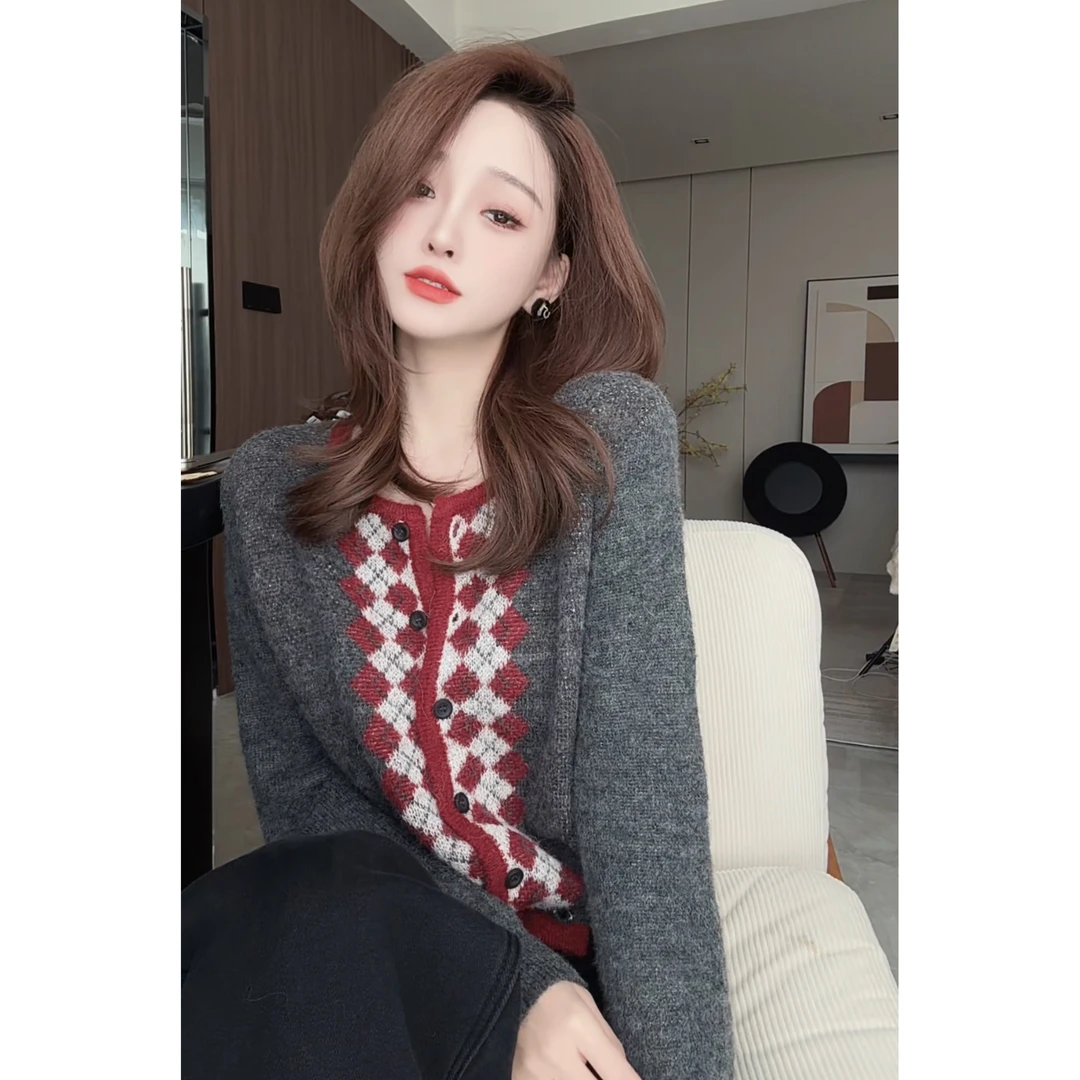 【CHEN】秋冬洋气复古拼色毛衣减龄气质提花长袖针织衫24120201