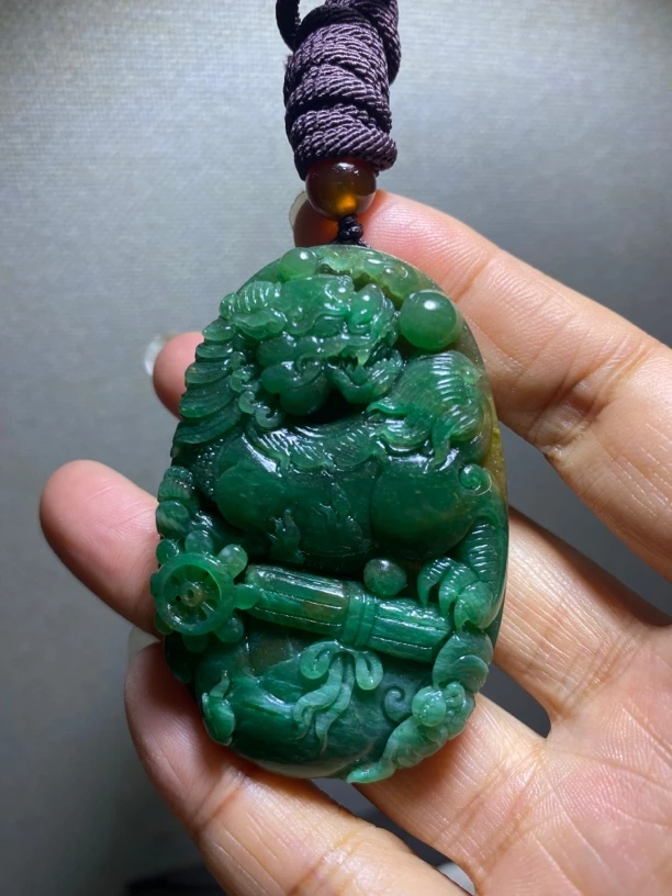 新品独山玉貔貅挂件，天蓝老料，完美无裂，性价比超高，