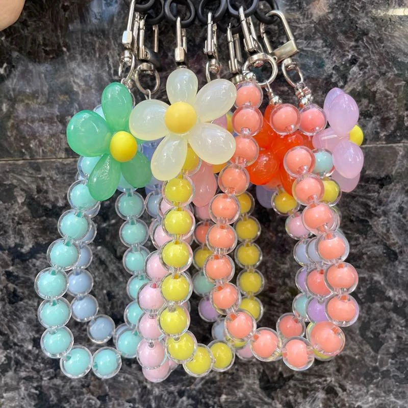 手机挂绳短款手工串珠马卡龙彩珠挂件ins花朵挂链防丢手腕带女款