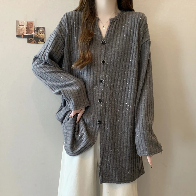 大码遮肚子爆款气质开叉长袖t恤女胖mm休闲宽松打底衫微胖V领上衣