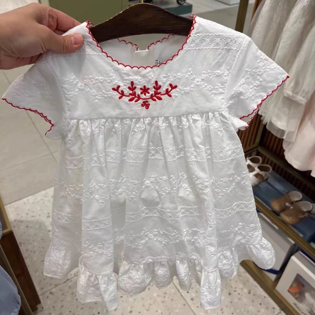 韩版女宝宝红色刺绣白色暗纹连衣裙