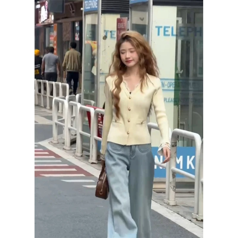 2024秋冬新款时尚韩系洋气减龄小个子长袖外套高腰显瘦百搭牛仔裤