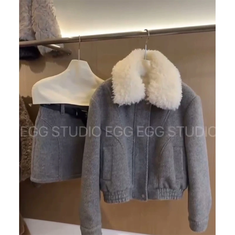 2024秋冬新款时尚韩系洋气减龄保暖长袖外套女高腰百搭显瘦半身裙