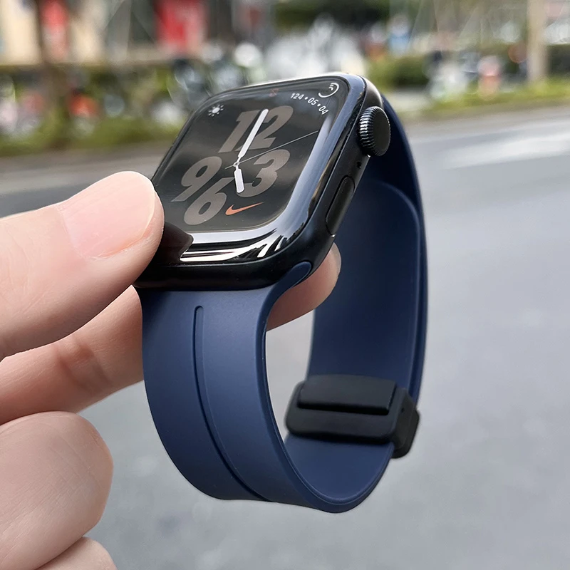 适用苹果s9手表iwatch9表带8代applewatch7/se/6磁吸运动折叠表带