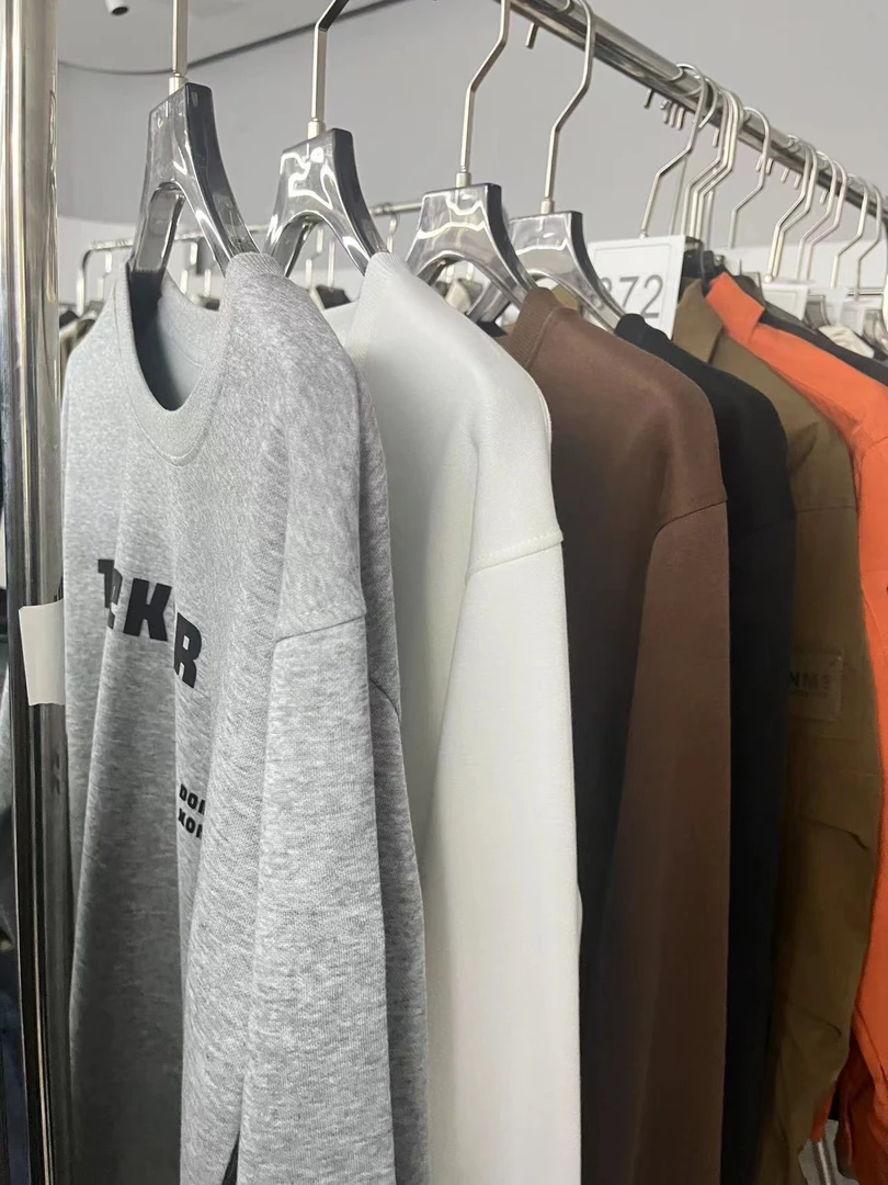 2024年新款卫衣潮流百搭（随机发货）