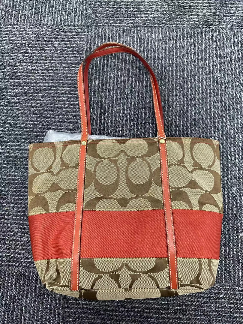 95新 COACH/蔻驰 哈密专属/单肩包/无工价/包展/4129