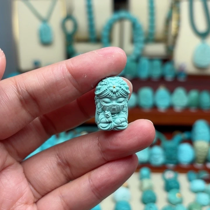 绿松石配饰未镶嵌