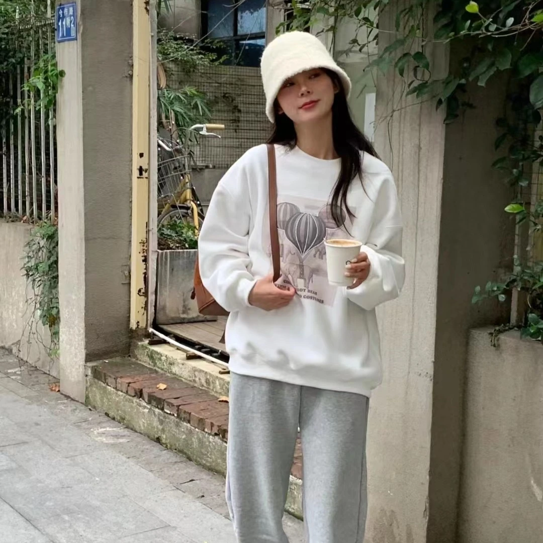 格姐家~韩版加绒减龄ins风气球象圆领卫衣1056(衣长66胸围126)
