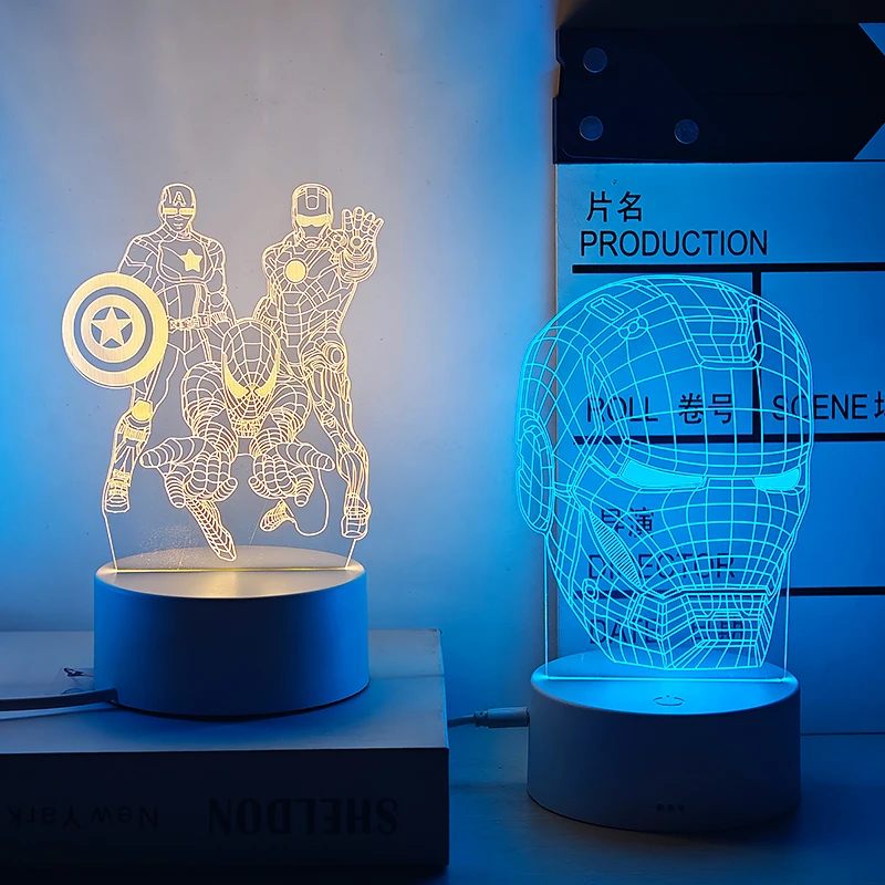 复仇者联盟周边钢铁侠绿巨人灭霸雷神蜘蛛侠手办电竞摆件小夜灯